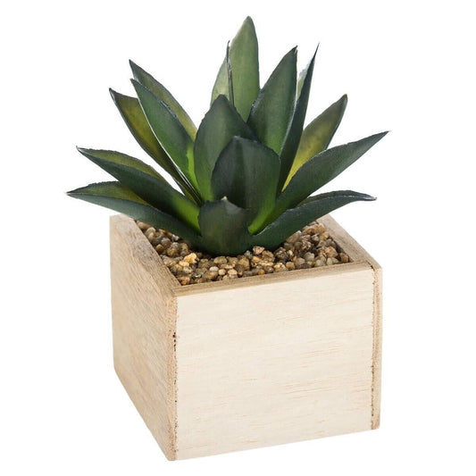 Arbore verde cu flori artificiale