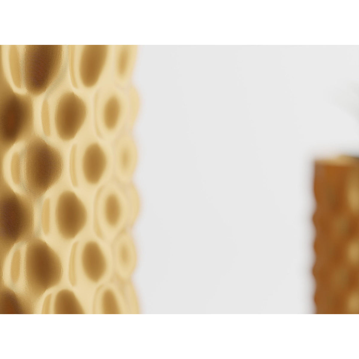 decorco DENT кашпа, златна - в интериор